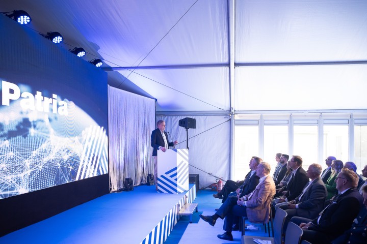 Chief Program Officer, F-35 of Patria Petri Hepola on stage.