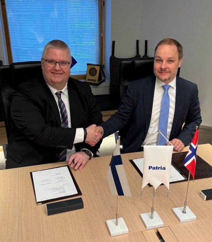 KDA & Patria signing