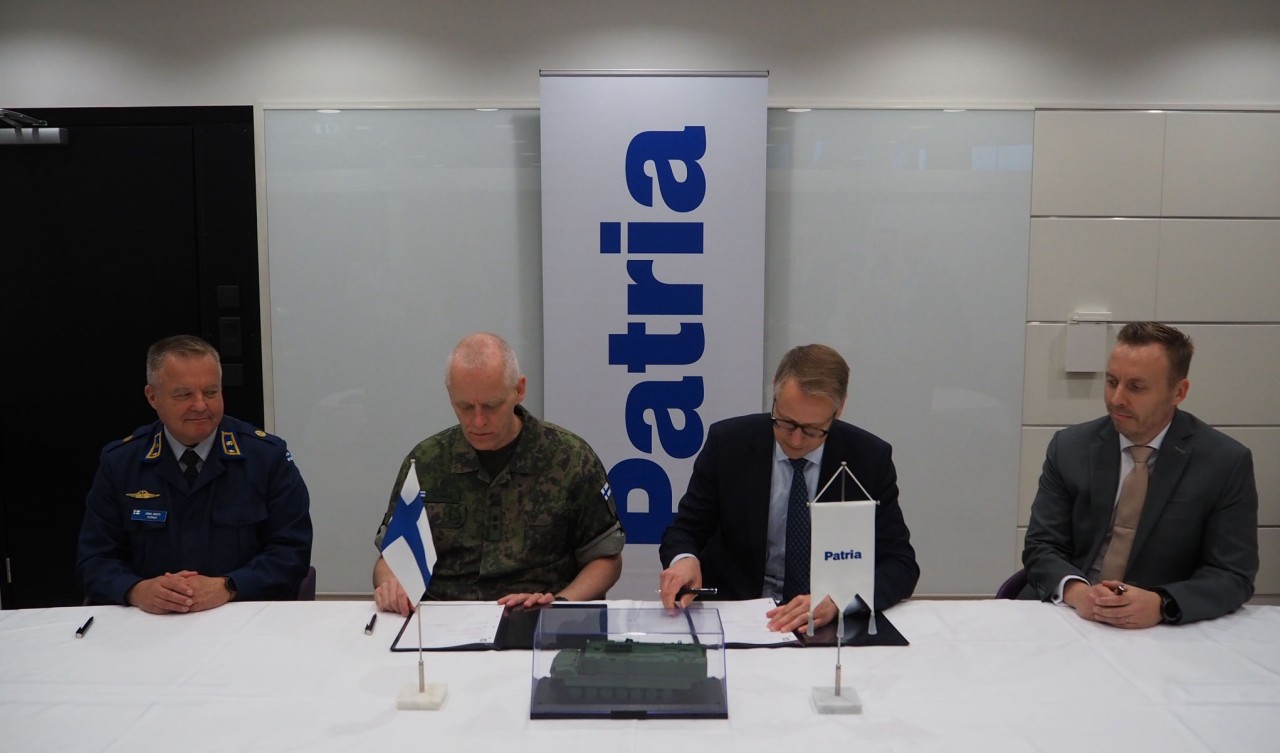 Patria TRACKX 