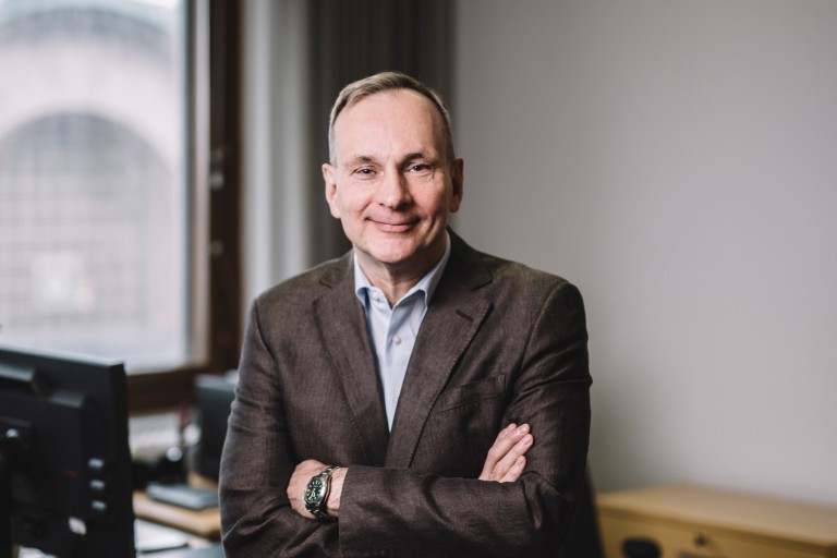 Toimitusjohtaja Esa Rautalinko Patria