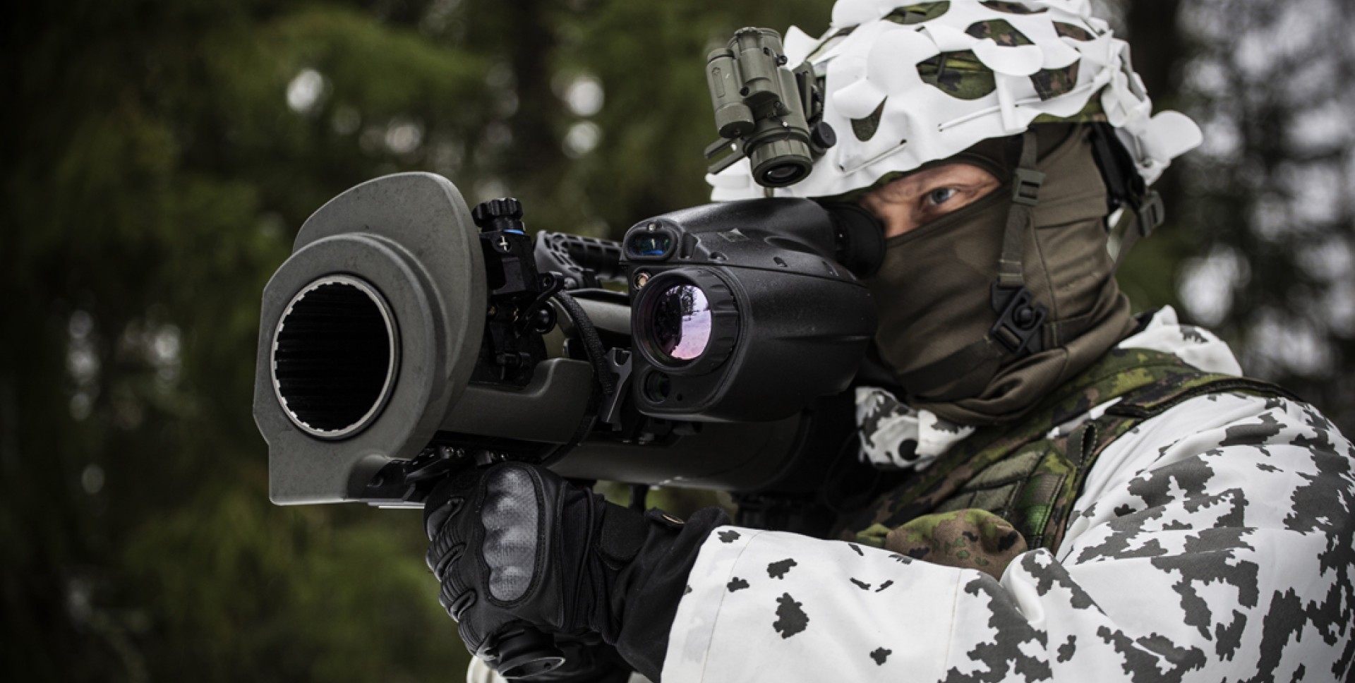 Senop esittelee integroidun tähtäinjärjestelmän Carl-Gustaf-aseeseen