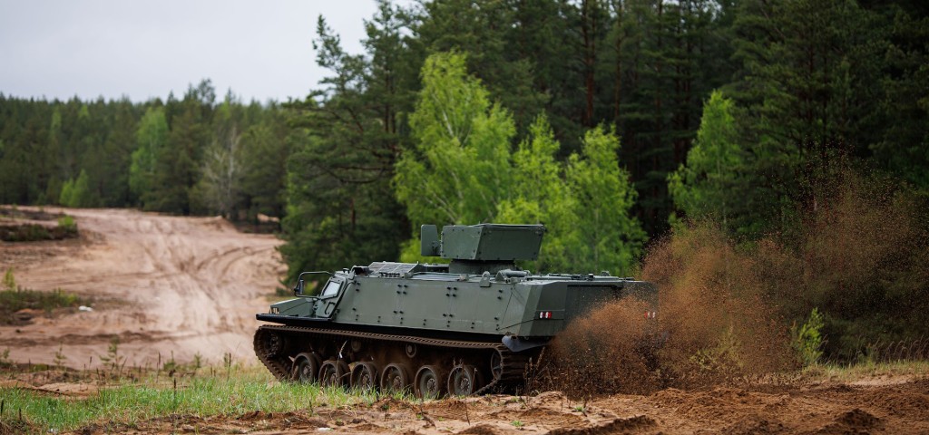 Patria TRACKX